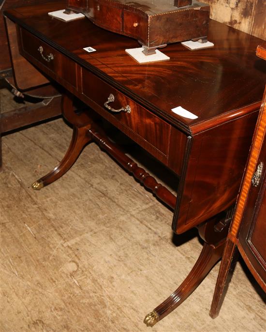 Repro sofa table(-)